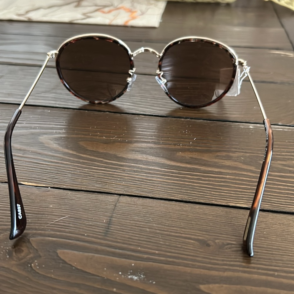 J Crew Round Frame Sunglasses NWT - Picture 4 of 4